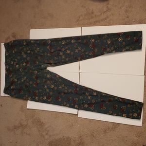 Lularoe Dark Green Floral Leggings